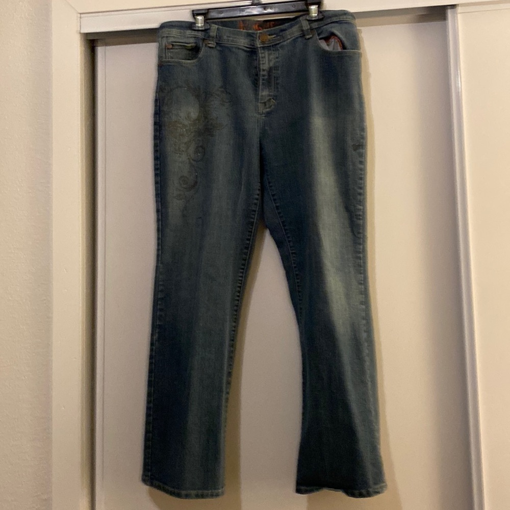 Ladies denim jeand